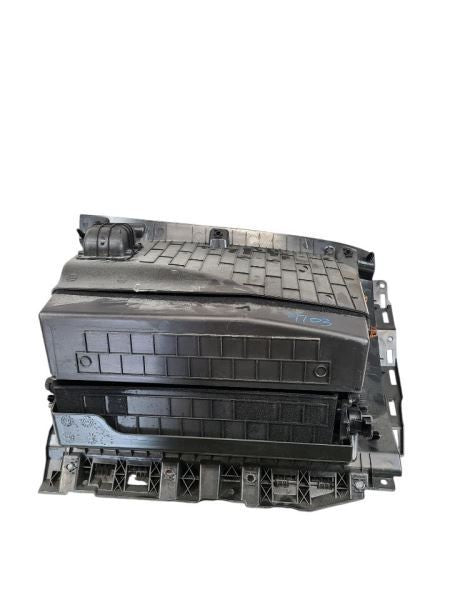 SRX       2015 Glove Box 592377