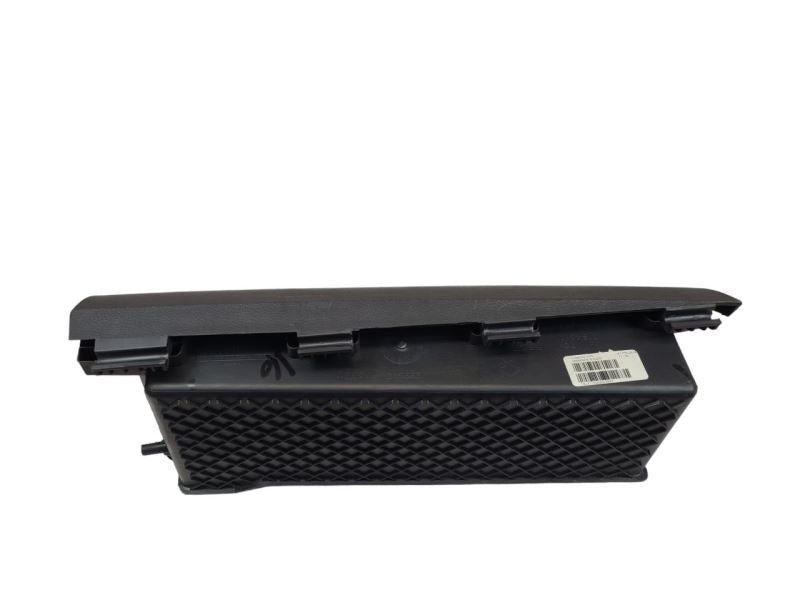 RAM3500   2016 Glove Box 587793