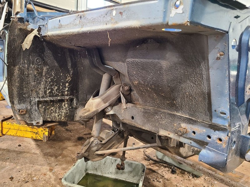 DART      1963 Front Clip 671910