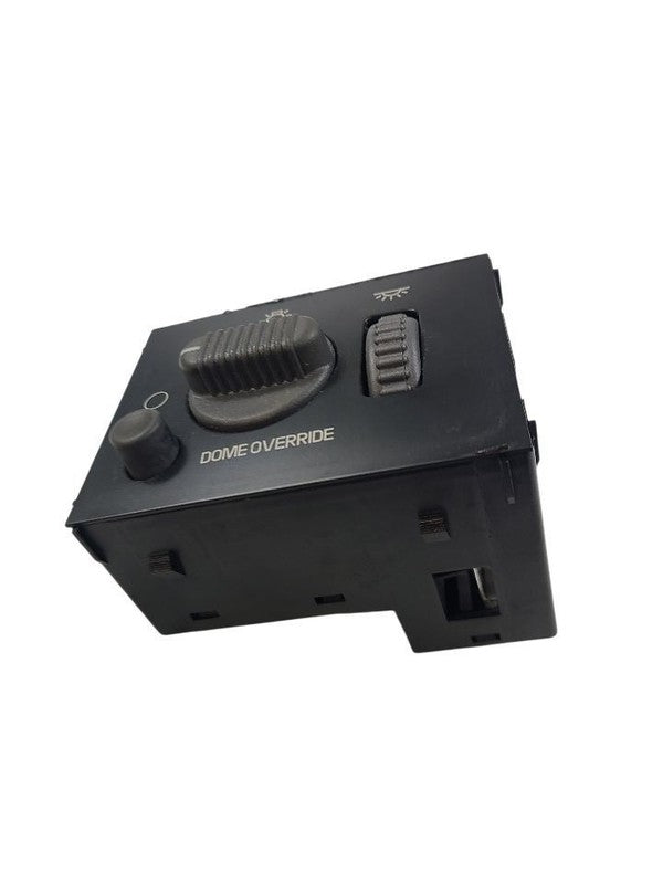 SILVRDO15 2002 Dash/Interior/Seat Switch 642059