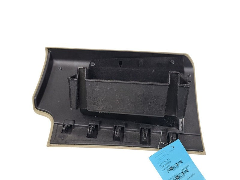 MKS       2013 Glove Box 630486