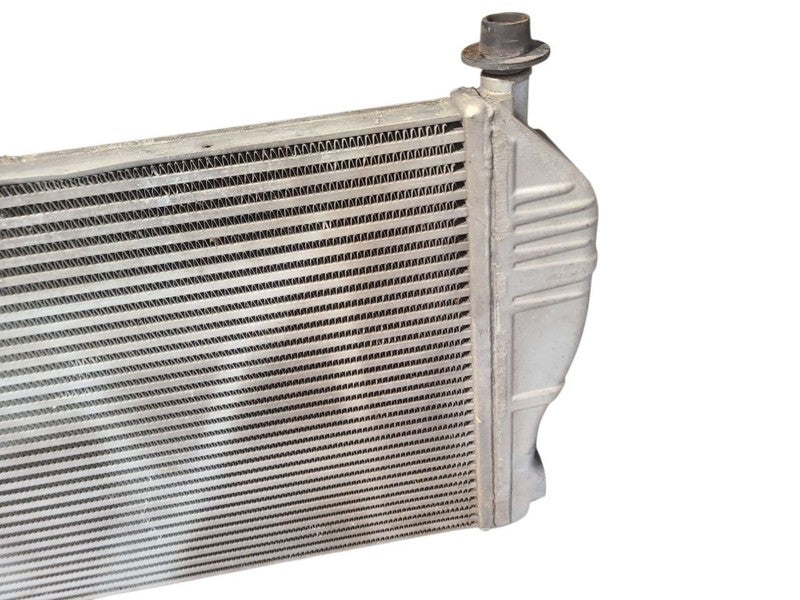 Intercooler 6.6L Fits 01-05 SIERRA 2500 PICKUP 633535