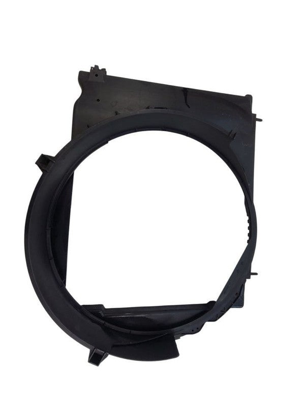 H3        2006 Radiator Shroud 679903