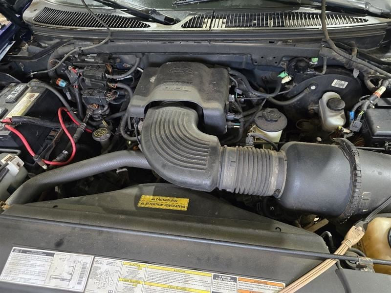 Air Cleaner Thru 09/18/03 Fits 98-03 NAVIGATOR 605154