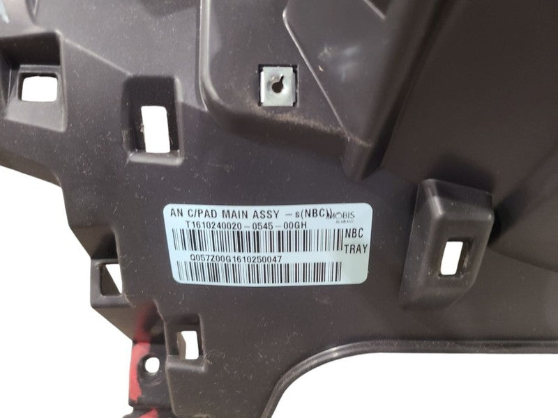 Dash Panel LWB Without Center Speaker Fits 13-19 SANTA FE 604370