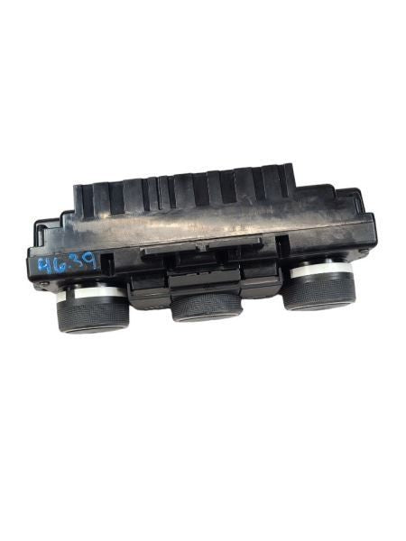Temperature Control Front Manual Temperature Control Fits 13-17 TRAVER