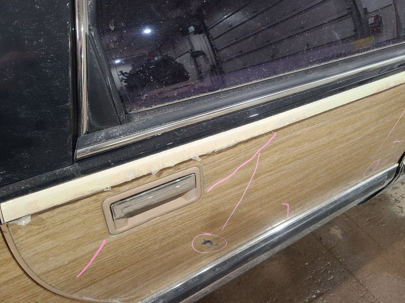 Passenger Right Rear Side Door Station Wgn Fits 91-96 ROADMASTER 65838
