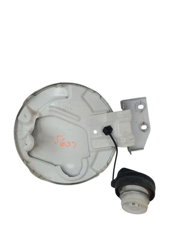 ODYSSEY   2015 Fuel Filler Door 672236