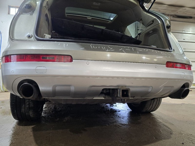 Rear Bumper Without S Line With Trailer Hitch Fits 07-09 AUDI Q7 62739