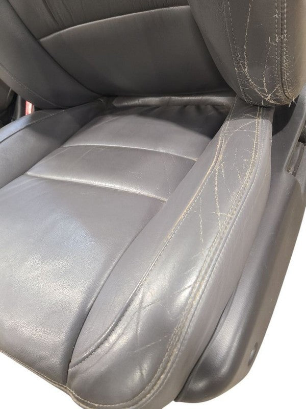 Front Driver Seat Leather Fits 1999 QX4 658264