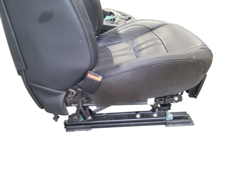 GHIBLI    2019 Front Seat 664911