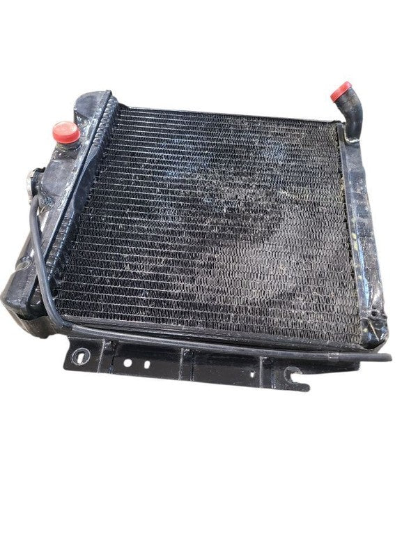 DART      1963 Radiator 671277
