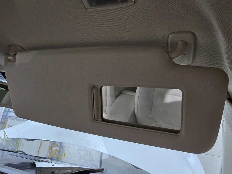 Passenger Sun Visor Illuminated Germany Built VIN W Fits 09-18 TIGUAN 