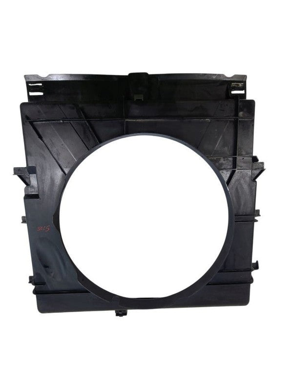 SPRINTV25 2016 Radiator Shroud 679690
