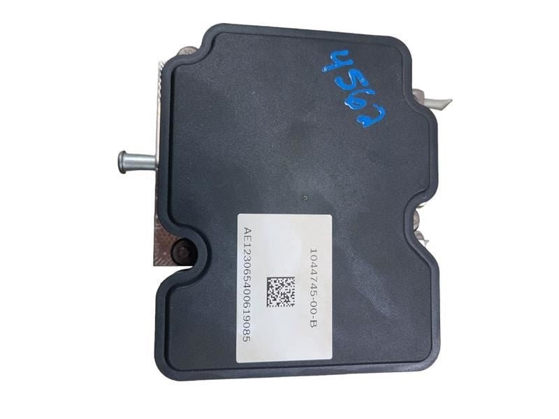 TESLA 3   2023 Anti-Lock Brake Part 577826