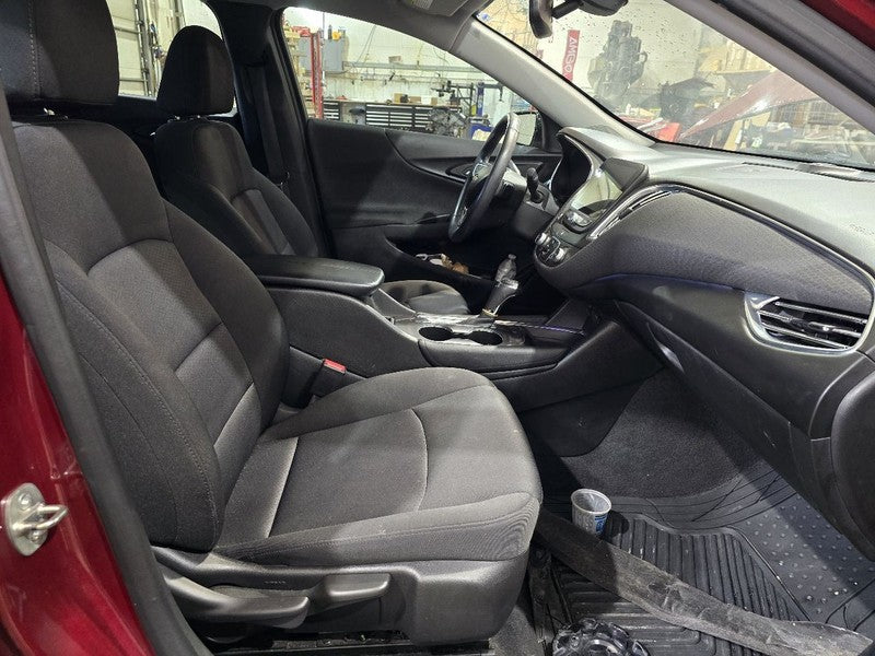 Seat Belt Front Driver Buckle Fits 17-19 LACROSSE 620074