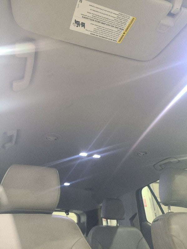 TRAVERSE  2019 Headliner 659057