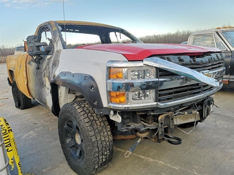 Passenger Headlight Chrome Bezel Fits 15-19 SILVERADO 2500 PICKUP 2774