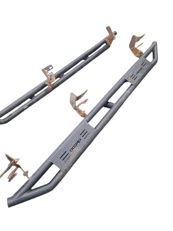 RAM1500   2016 Running Board 667650