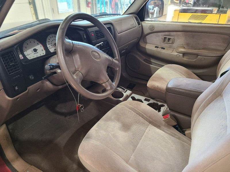 Hood Fits 01-04 TACOMA 680254