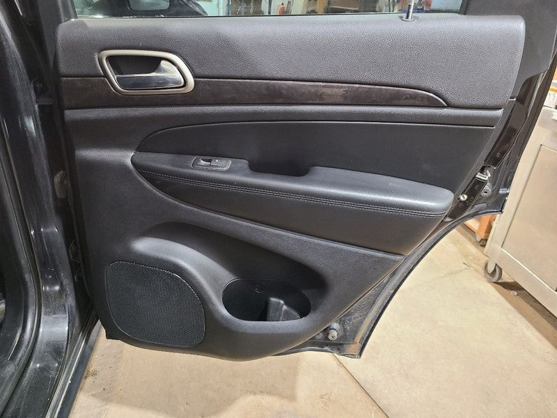 Passenger Rear Side Door Wk Body VIN E Or F Fits 11-22 GRAND CHEROKEE 