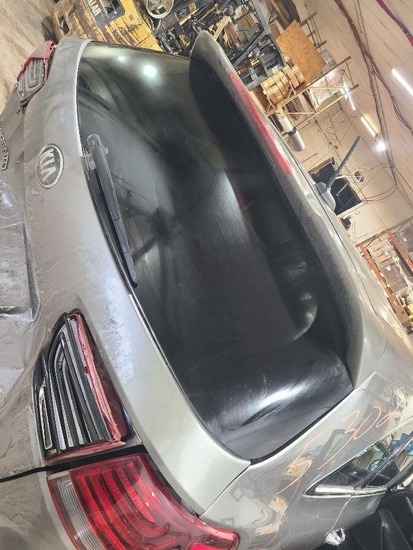 Back Glass Fits 16-20 SORENTO 652249