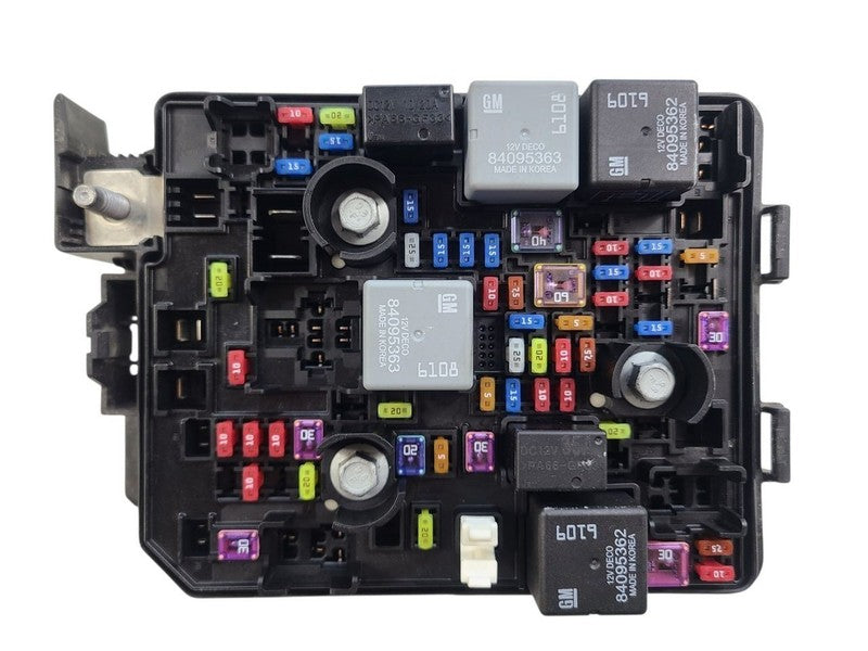 Fuse Box Engine L3T With Tow Package Opt V92 Fits 23-25 TRAILBLAZER 68