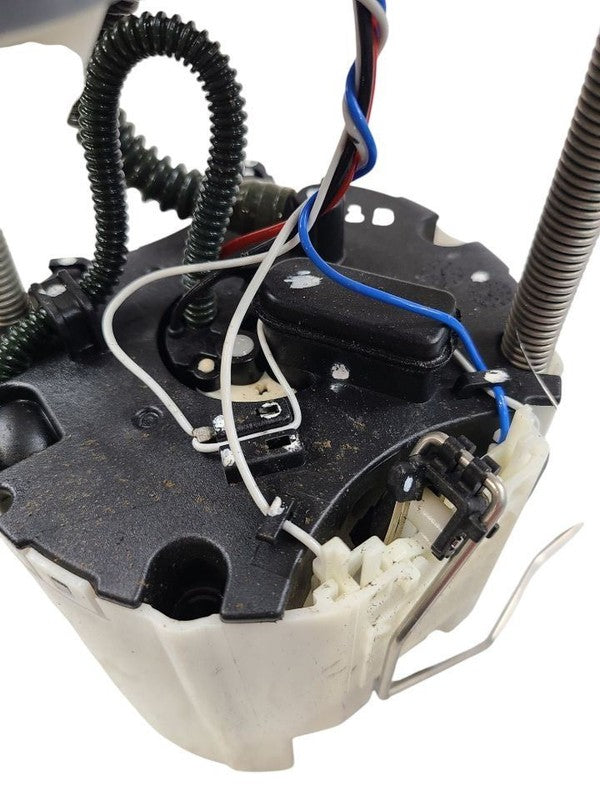 Fuel Pump Assembly Tank Mounted Fits 11-12 VOLT 626195