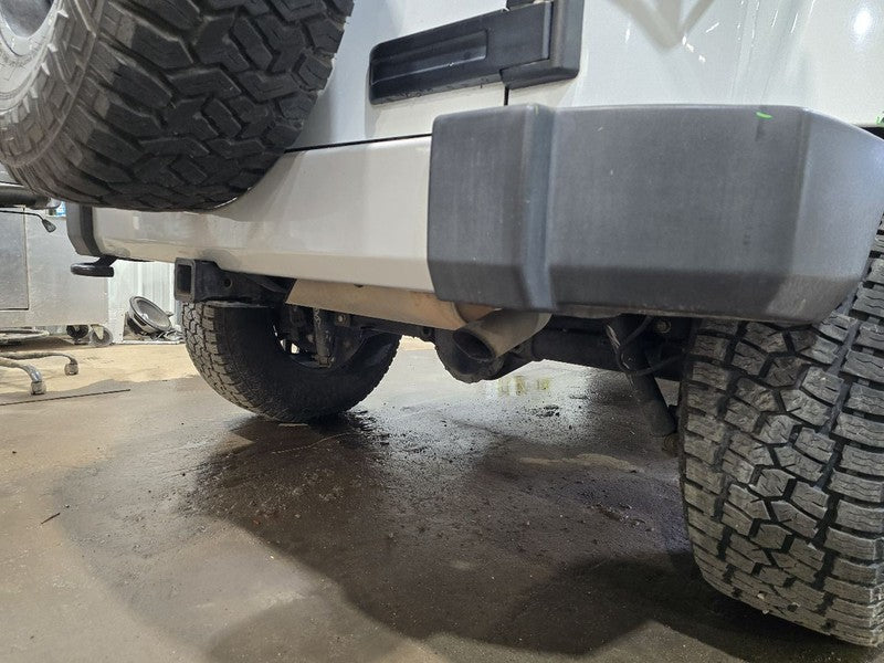 Rear Bumper VIN W 6th Digit Jk Body Plastic Bumper Fits 07-18 WRANGLER