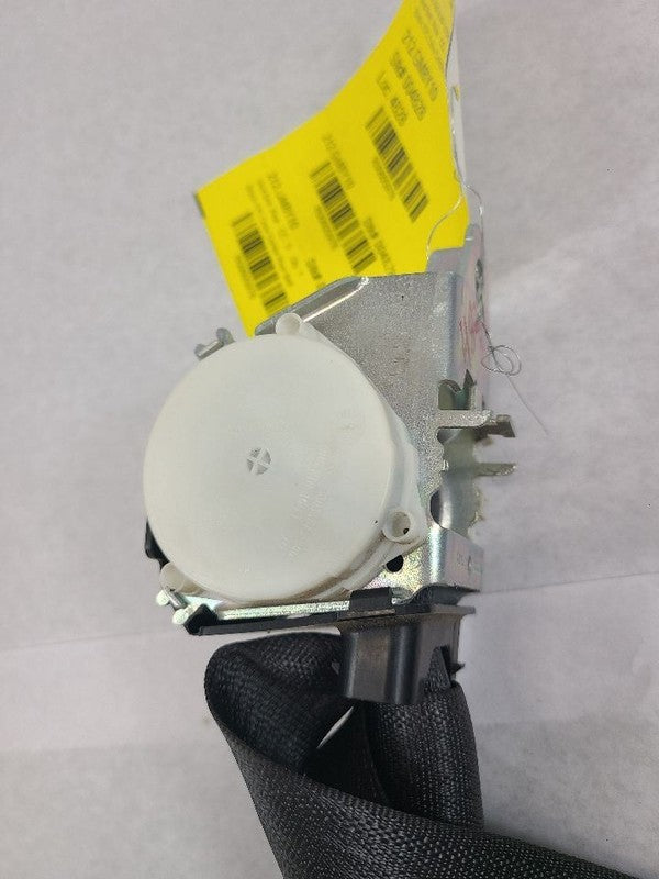 SILVRDO25 2010 Seat Belt Rear 605978