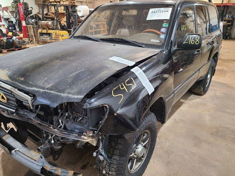 LX470     2002 Door Trim Panel Rear 662262
