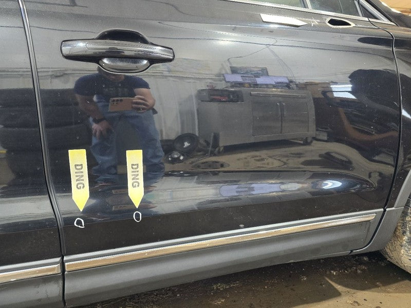 Passenger Right Front Door Electric Fits 15-19 MKC 627009