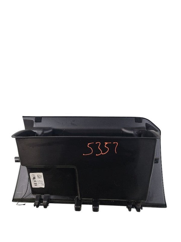 COLORADO  2015 Glove Box 655979