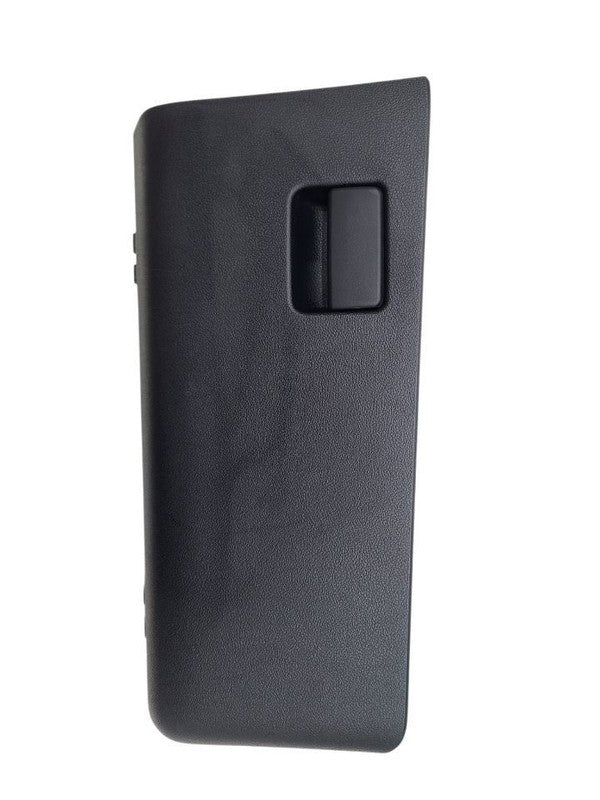 PRIUS     2017 Glove Box 678612