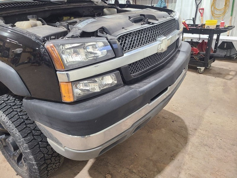 Front Bumper Classic Style Chrome Fits 03-07 SILVERADO 2500 PICKUP 660