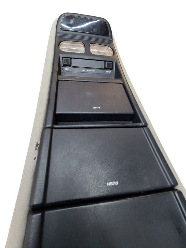 GRANDCHER 1998 Console Front 672550