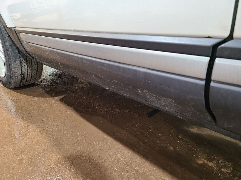 EVOQUE    2015 Door Moulding Front 660839