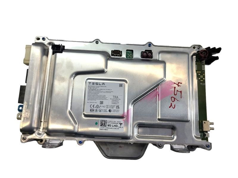 TESLA 3   2023 Media Control Unit 168127100K Chassis ECM 578440