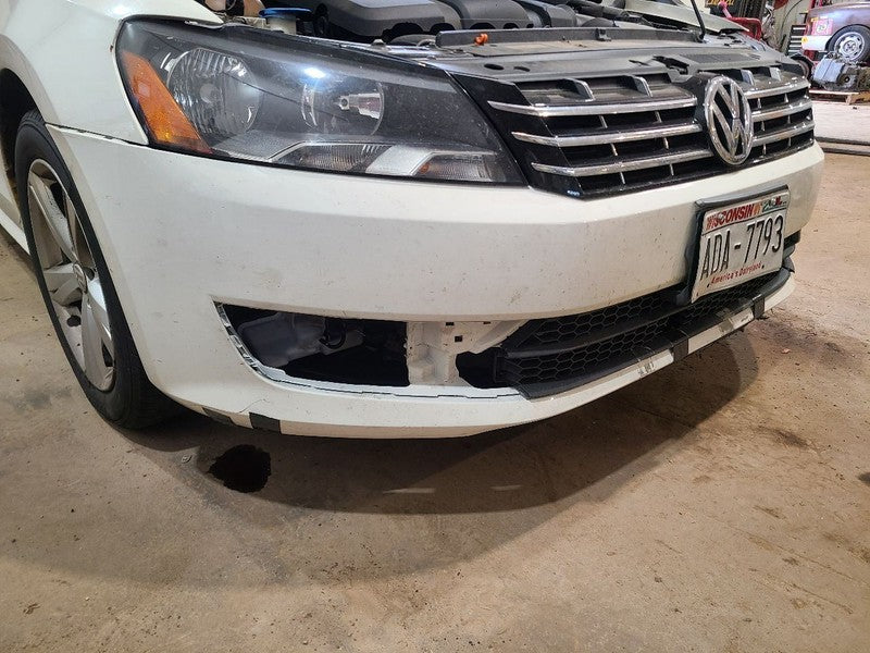 Front Bumper Without Fog Lamps Fits 12-15 PASSAT 666847