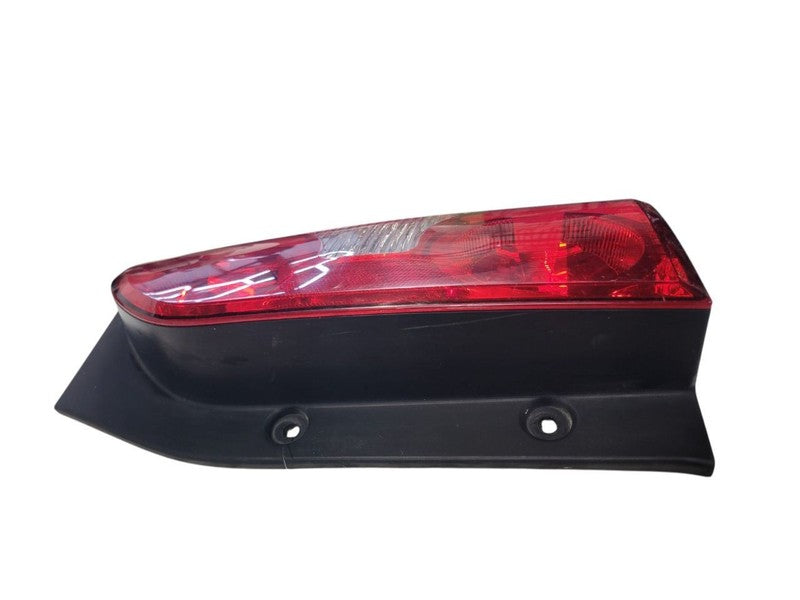 Passenger Tail Light Quarter Mounted Fits 05-15 XTERRA 670657