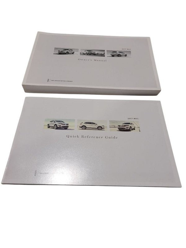 MKC       2017 Owners Manual 626121