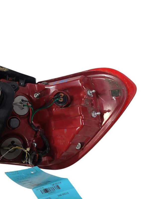 Driver Tail Light Quarter Panel Mounted Incandescent Fits 16-18 SORENT