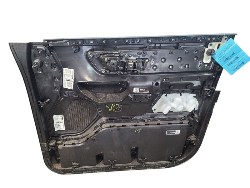 RAM15NEW  2019 Front Door Trim Panel 649533