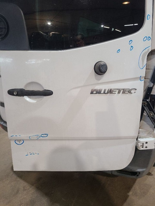 Passenger Rear Back Door Low Roof Fits 10-18 MERCEDES SPRINTER 2500 67
