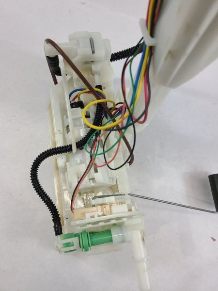 Fuel Pump Assembly A25AFKS Engine Fits 19 RAV4 563546