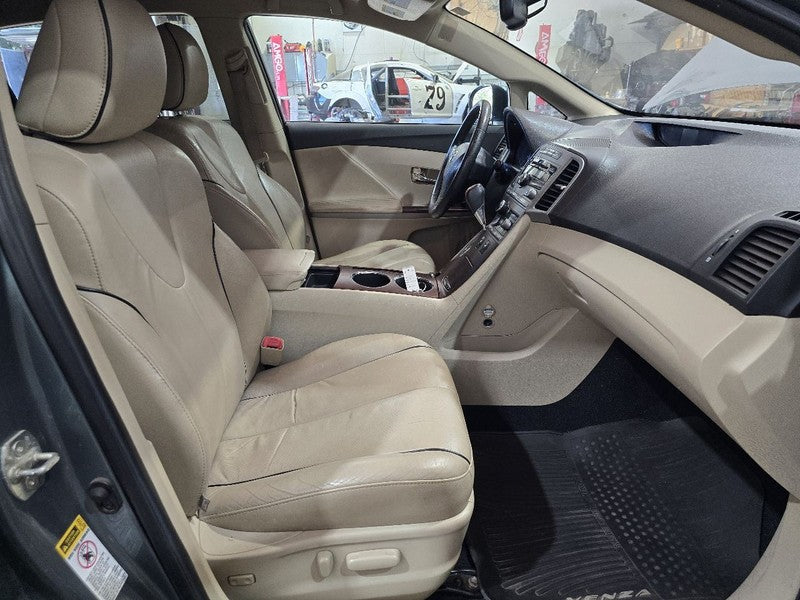 Seat Belt Front Bucket Passenger Retractor Fits 09-10 VENZA 628630
