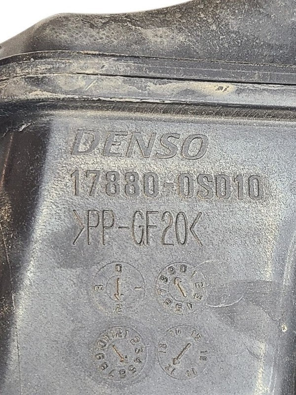 Air Cleaner 8 Cylinder Fits 10-13 TUNDRA 673023