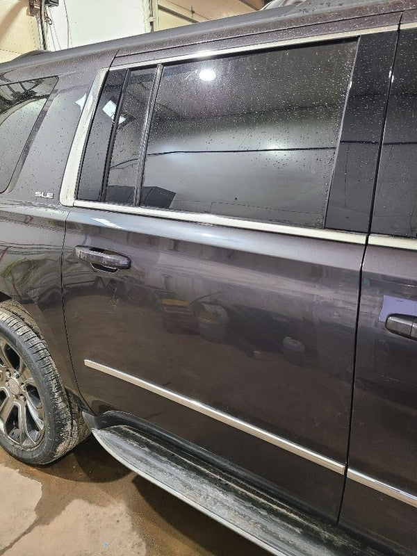 Passenger Rear Side Door Privacy Tint Opt Ako Fits 15-20 SUBURBAN 1500