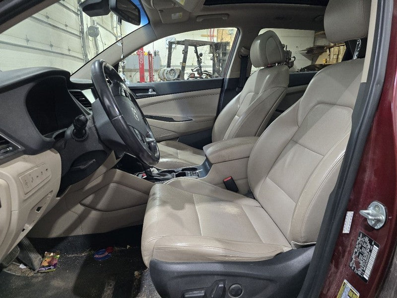 Seat Belt Front Bucket Seat Passenger Buckle Fits 16-18 TUCSON 631031