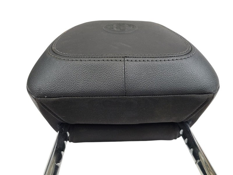 GIULIA    2019 Headrest 612919